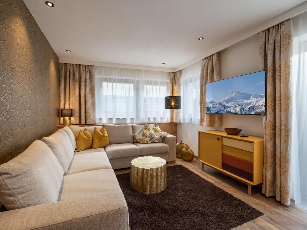 Alma Appartements Mayrhofen Buitenkant foto